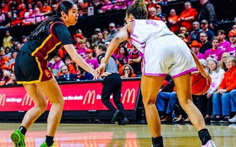 Southern Cal 58, Oregon State 50