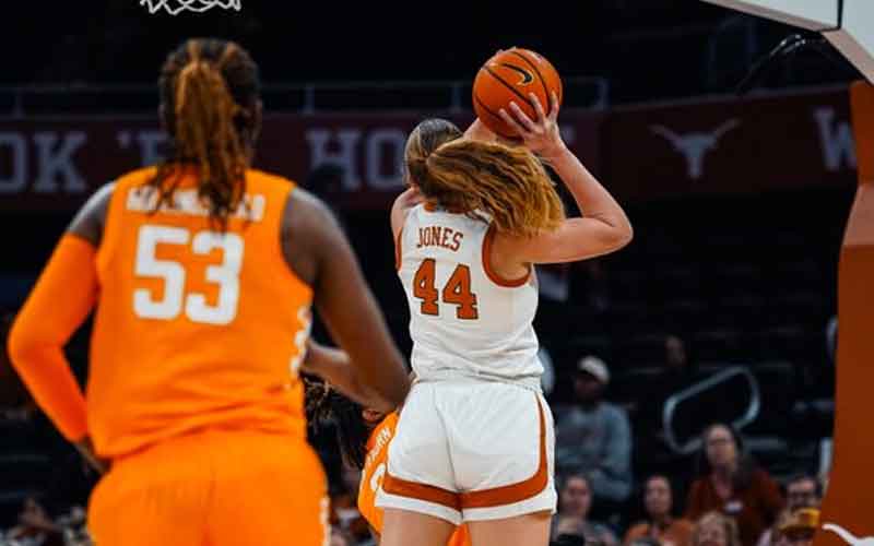 Texas 80, Tennessee 76