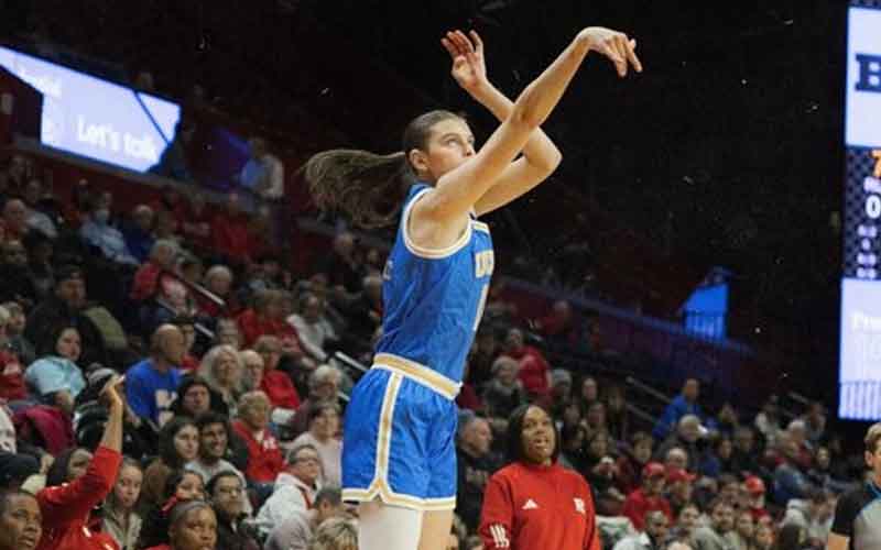 UCLA 84, Rutgers 66