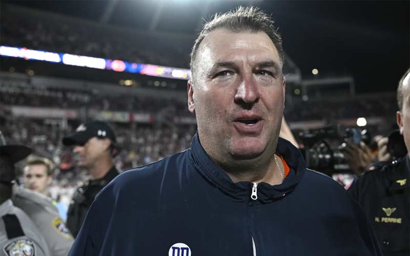 Bielema signs new deal