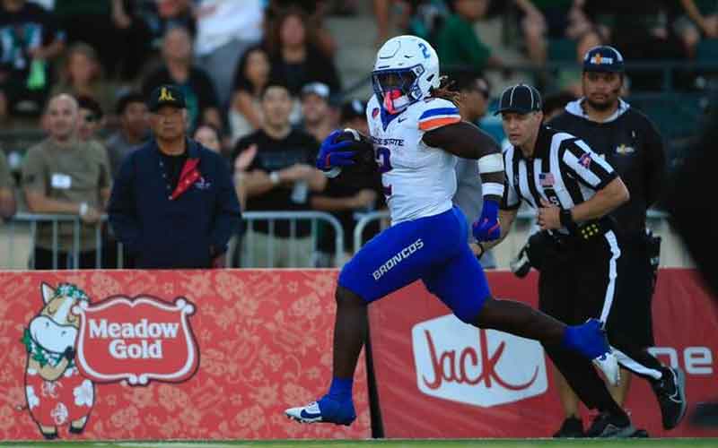 Boise State 28, Hawaii 7