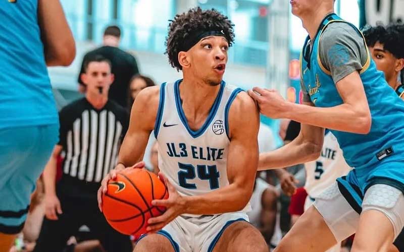 Elijah Williams commits to Baylor