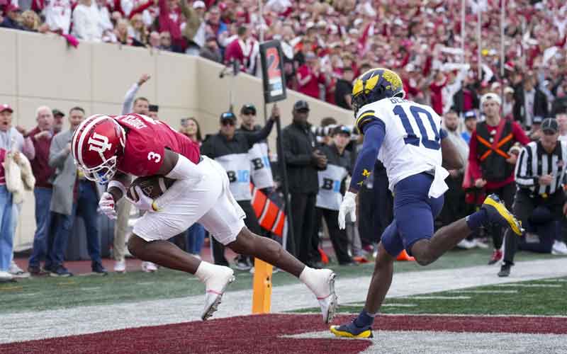 Indiana 20, Michigan 15