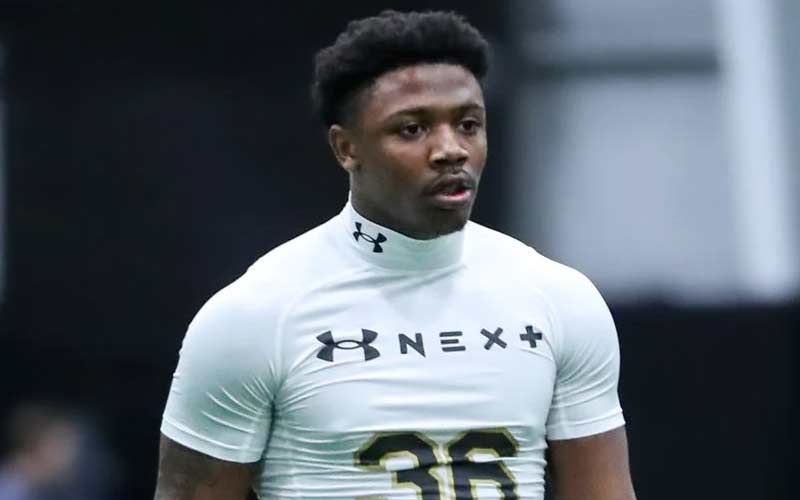 Jae Lamar commits to Georgia