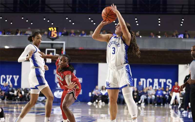 Kentucky 71, Louisville 61