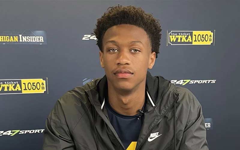 Khary Adams commits to Notre Dame