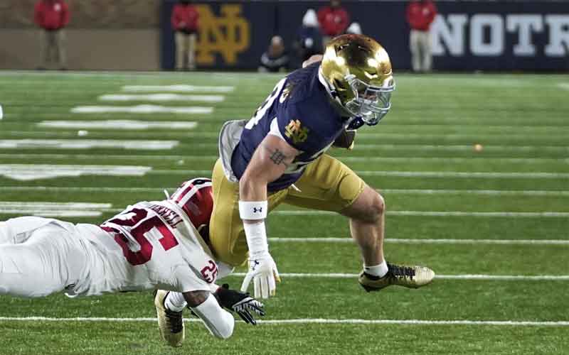 Notre Dame 27, Indiana 17