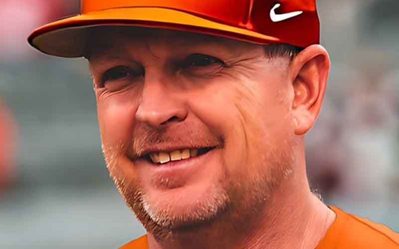 Schlossnagle named Texas baseball coach