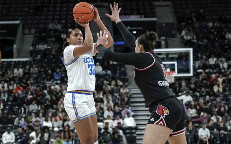 UCLA 66, Louisville 59